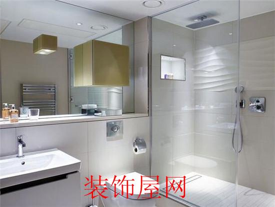入墙式马桶好吗