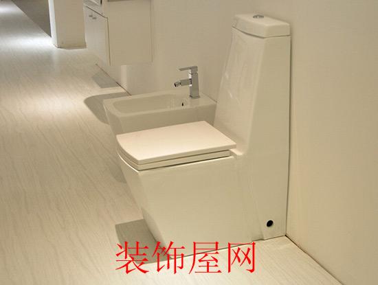 免治马桶多少钱 什么是免治马桶 免治马桶多少钱 什么是免治马桶